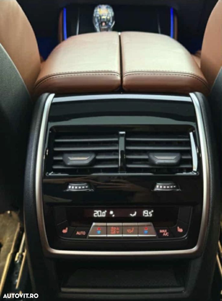 BMW X5 M M50d - 8