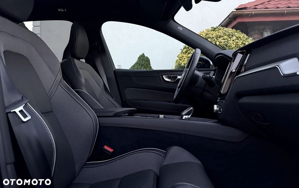 Volvo XC 60 B4 D Geartronic RDesign - 10