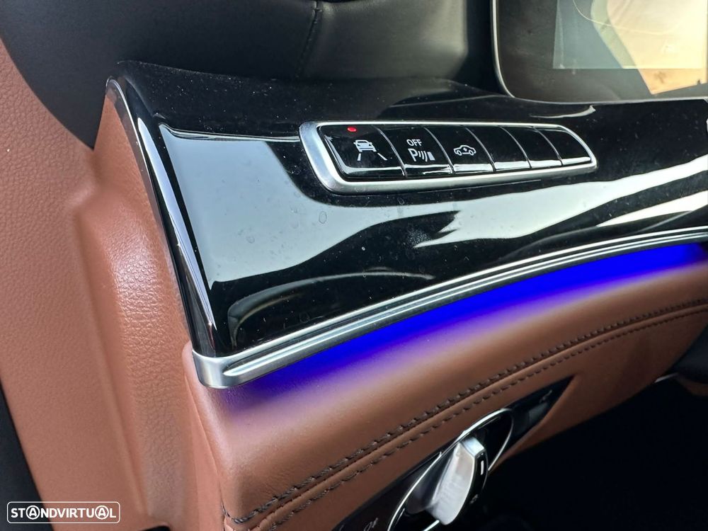 Mercedes-Benz AMG GT 43 4Matic+ - 38