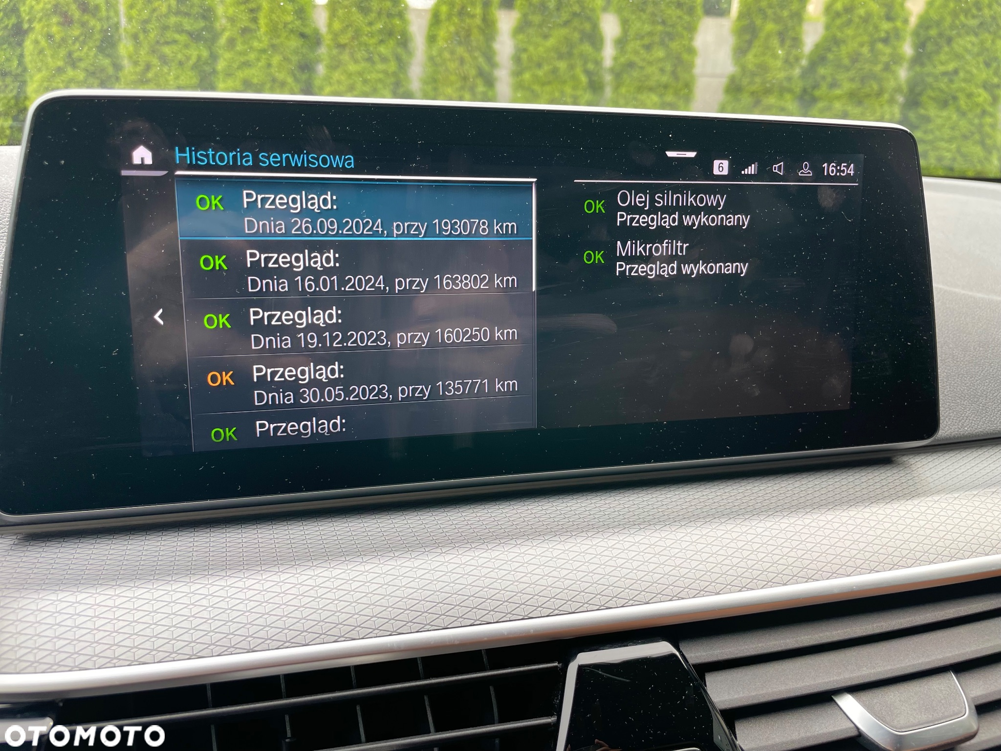 BMW Seria 5 518d M Sport - 27