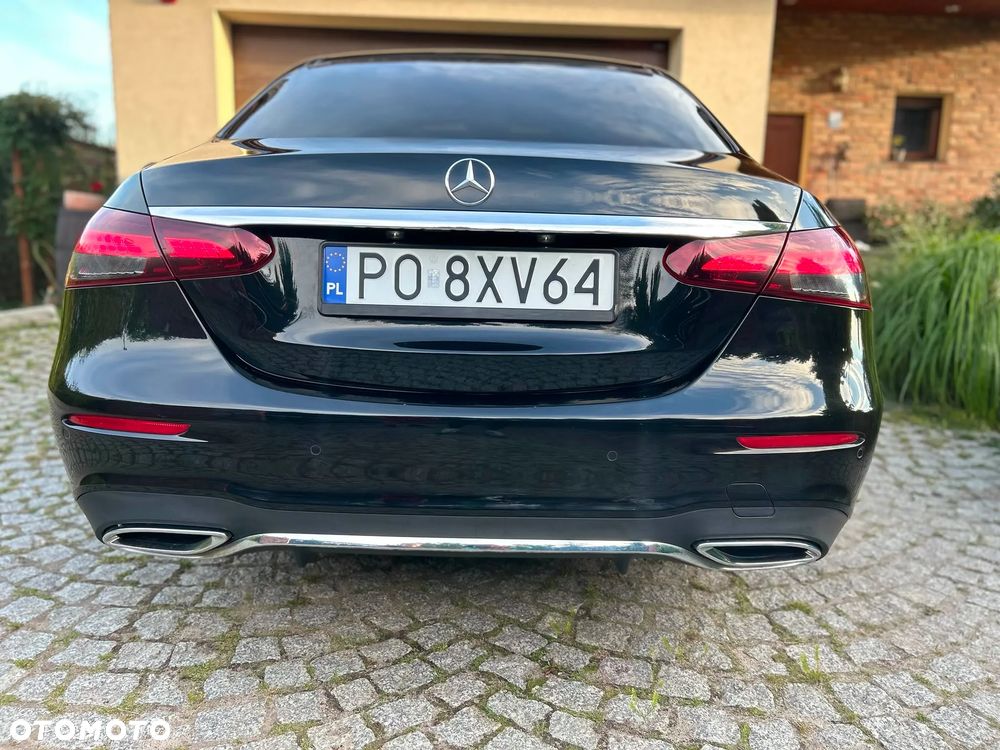 Mercedes-Benz Klasa E 220 d 4-Matic 9G-TRONIC - 6