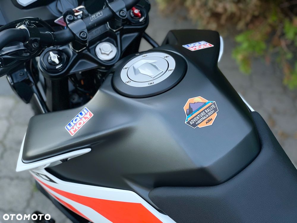 KTM Adventure - 32