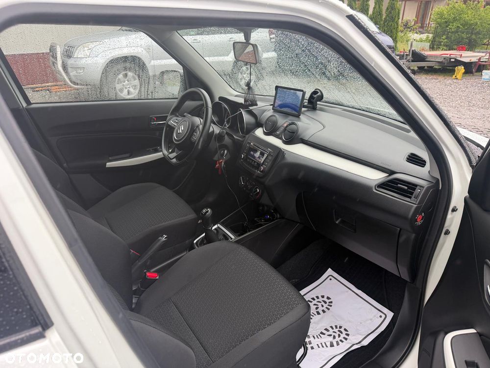 Suzuki Swift 1.2 Dualjet SHVS Premium - 30