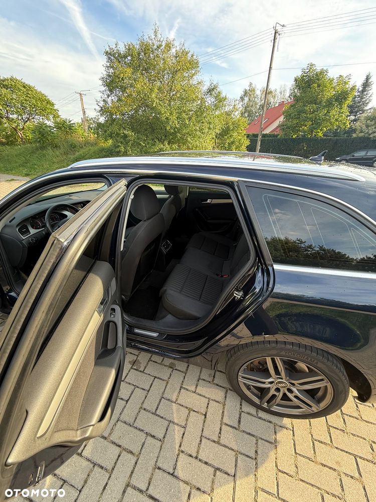 Audi A4 Avant 2.0 TDI DPF - 13