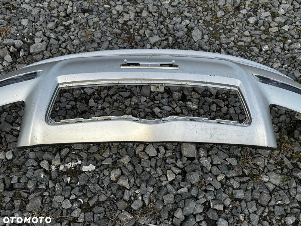 ZDERZAK PRZEDNI TOYOTA	AVENSIS T25	PRZÓD	2003-2006	OE UŻYWANY - 5