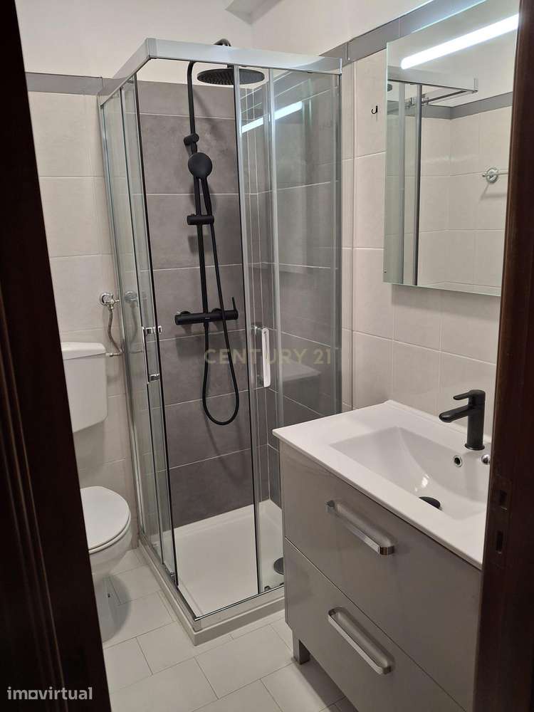 Apartamento T2 Renovado com Vista MAR em São Domingos de Rana, Cascais - Grande imagem: 5/23