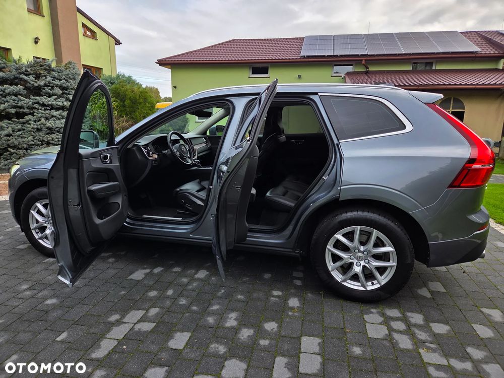 Volvo XC 60 D4 Momentum Pro - 14