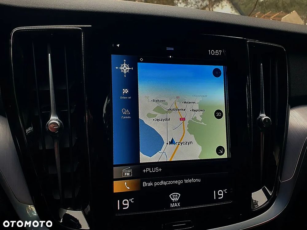 Volvo V60 B3 B DKG Momentum Pro - 19