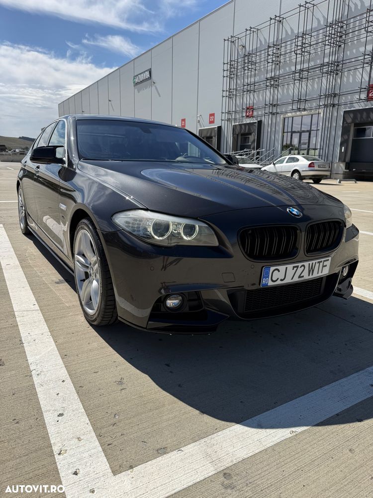 BMW Seria 5 525d Aut. - 9