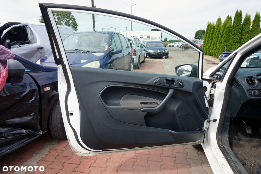 DRZWI PRZEDNIE LEWE FIESTA VI MK6 VII MK7 3D HB H9  BIAŁY FORD 2008-2017 - 7