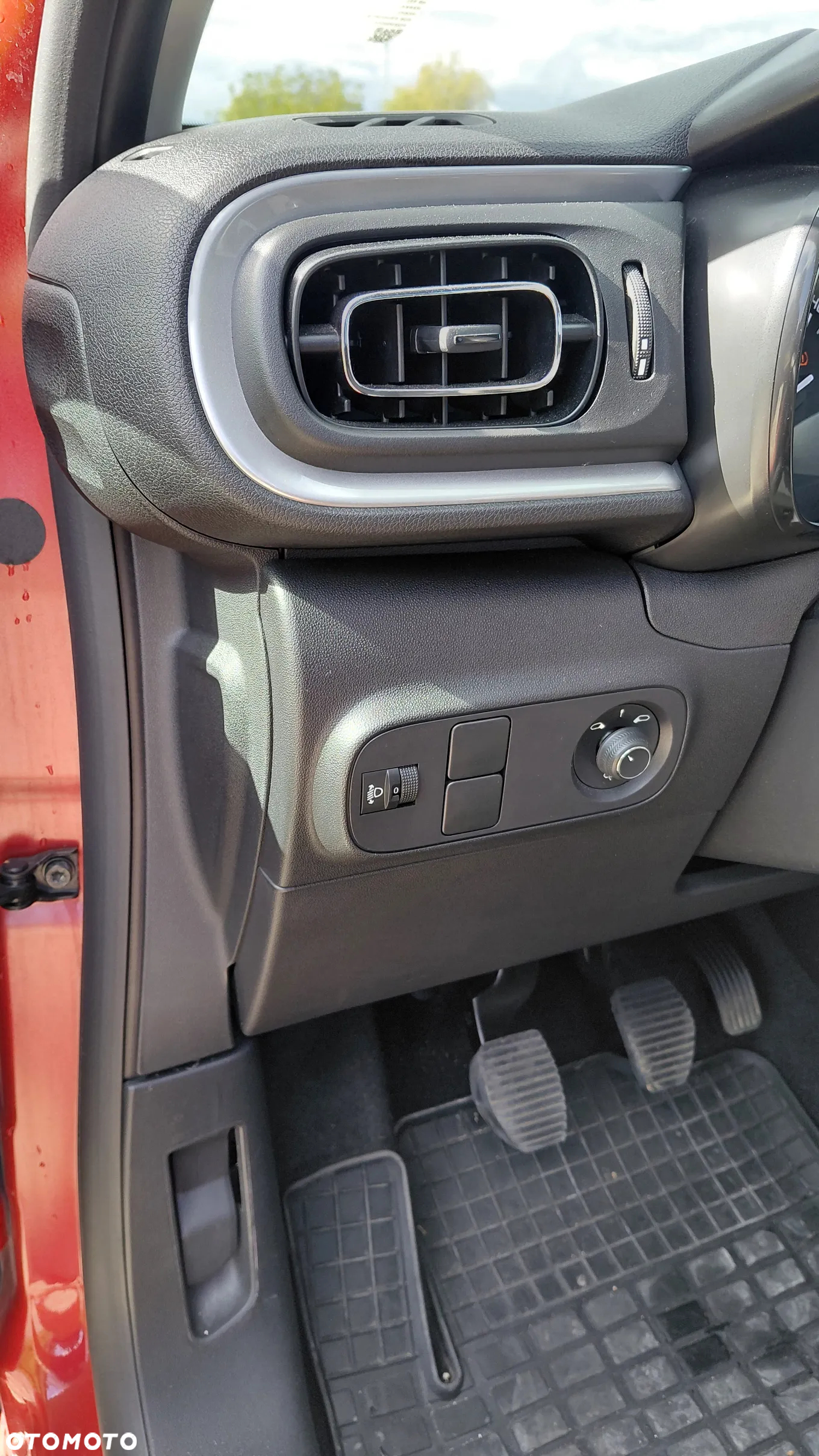 Citroën C3 1.2 PureTech Shine - 17