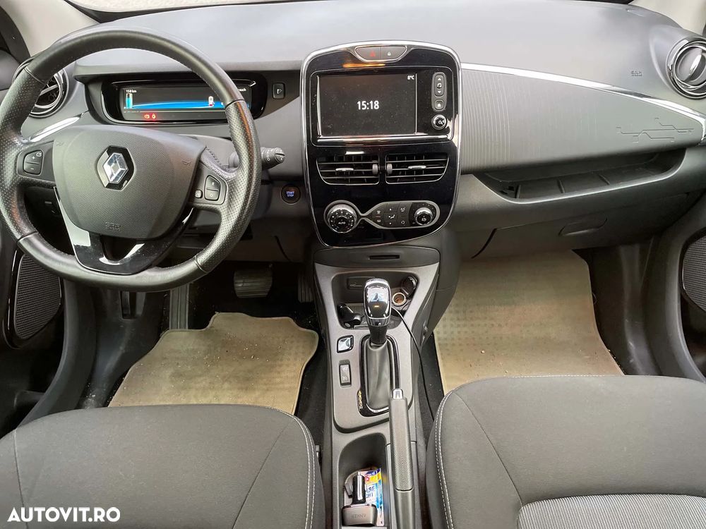 Renault ZOE - 8