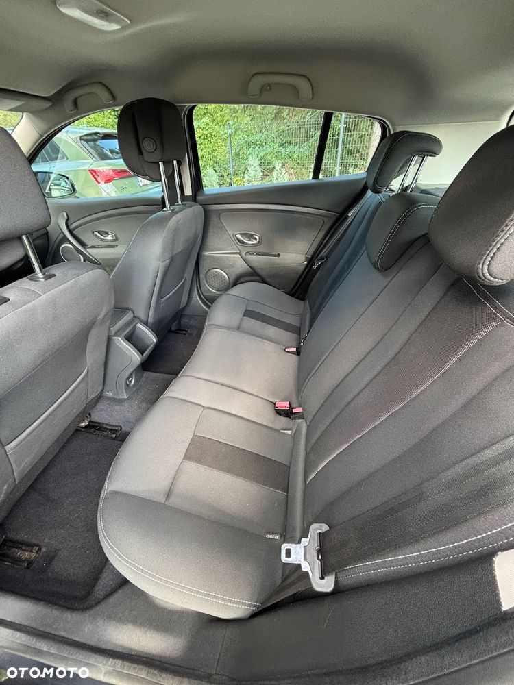 Renault Megane 1.6 16V Dynamique - 21