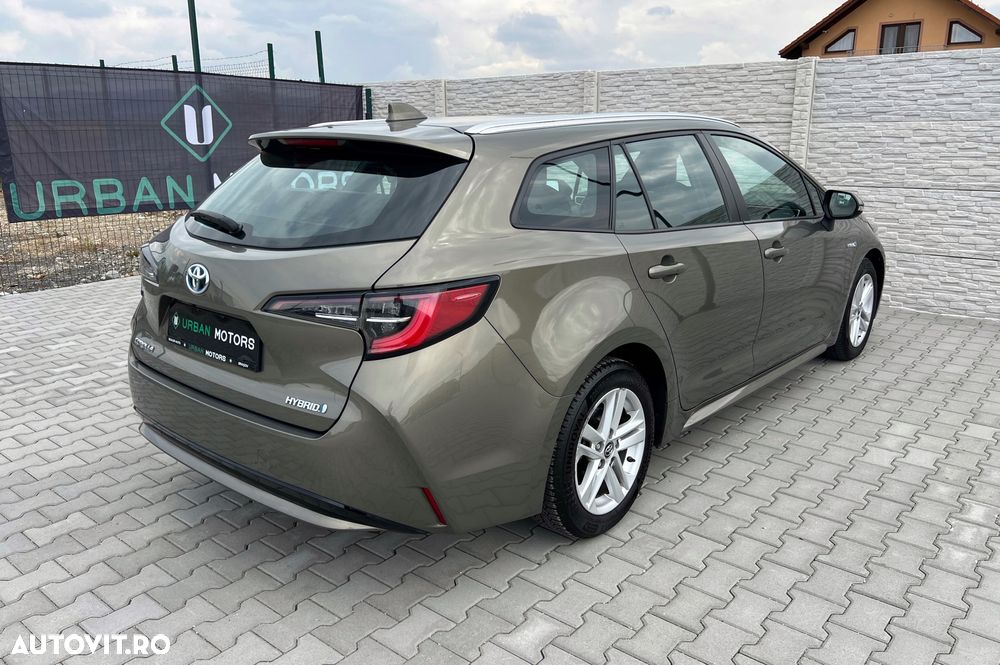 Toyota Corolla 1.8 Business Edition - 11