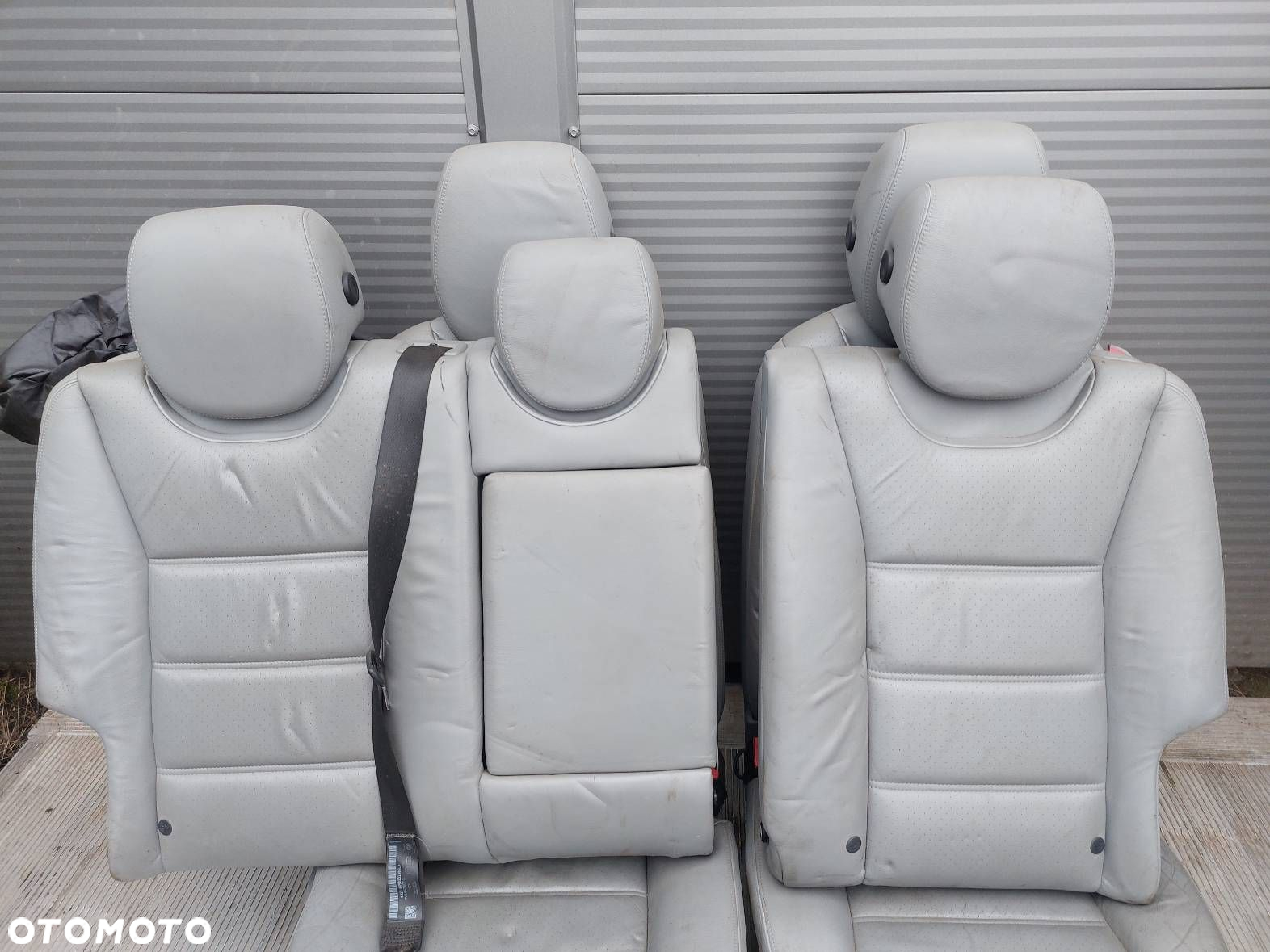 KOMPLET FOTELI LEWY PRAWY KANAPA TYŁ PORSCHE CAYENNE  I - 6