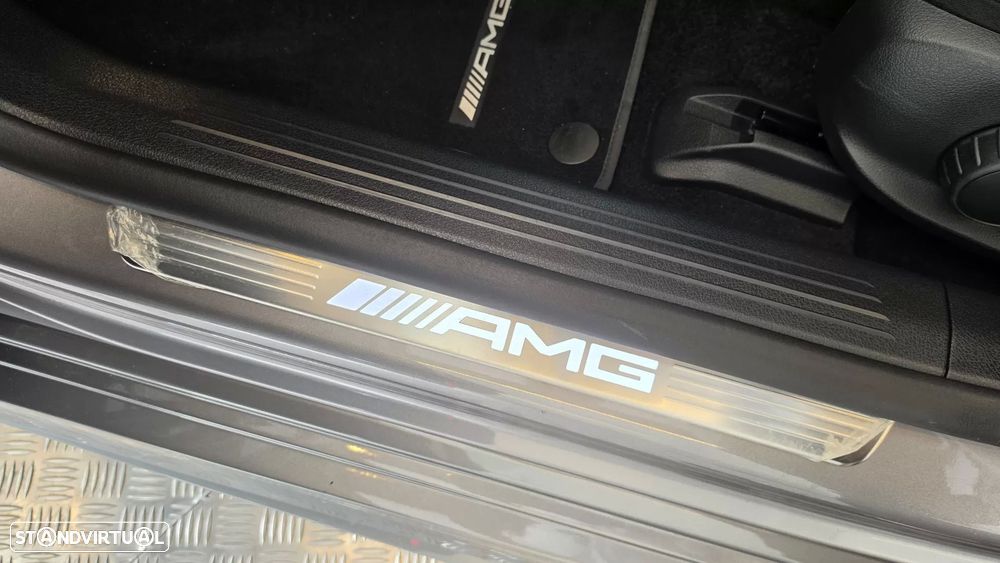 Mercedes-Benz CLA 35 AMG 4Matic - 36