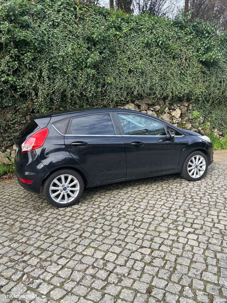 Ford Fiesta 1.5 TDCi Titanium - 1