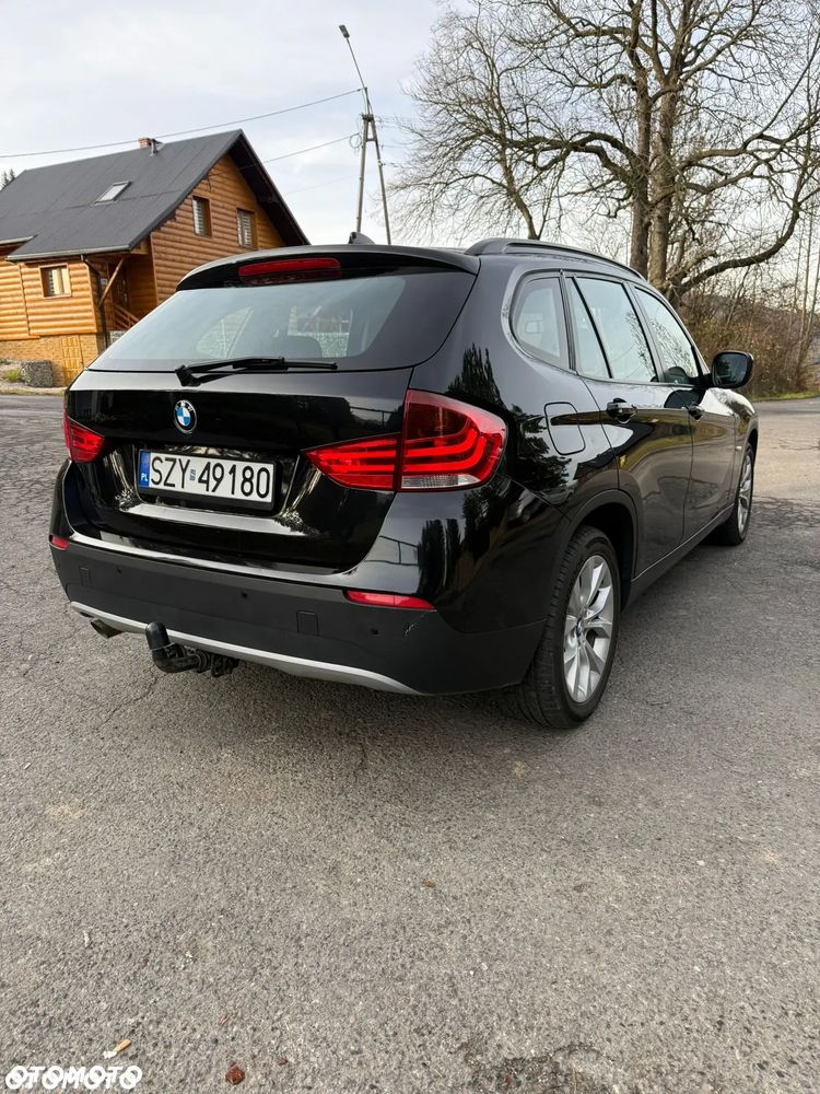BMW X1 xDrive18d xLine - 8