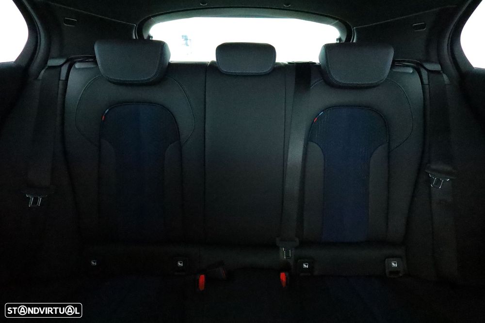 BMW 118 i Aut. M Sport - 9