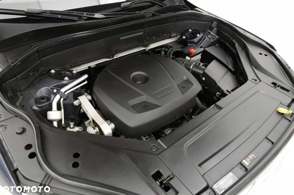 Volvo XC 90 T6 GPF AWD Inscription 7os - 31