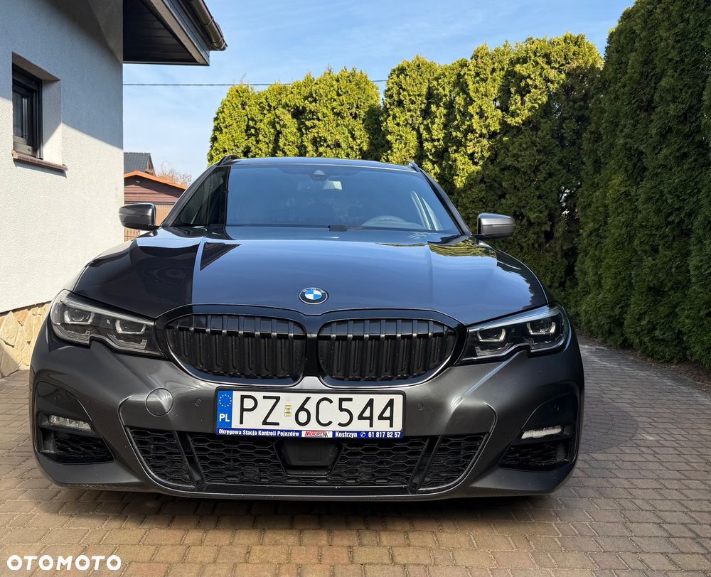 BMW Seria 3 320d xDrive Edition M Sport Shadow - 4