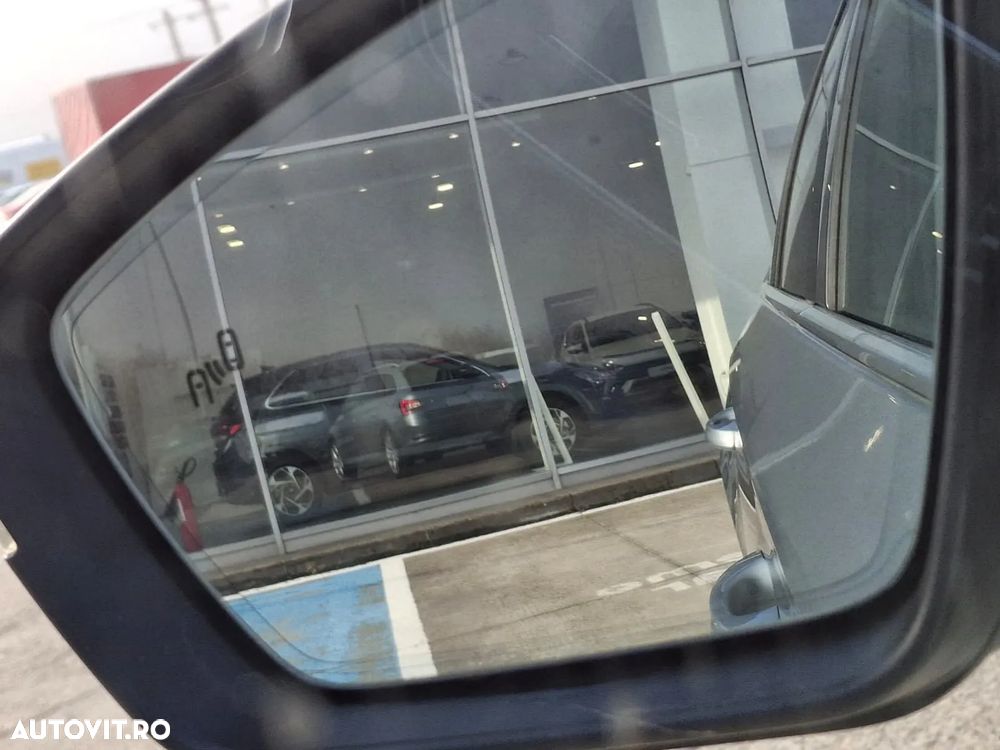 Skoda Superb 2.0 TDI DSG Style - 34