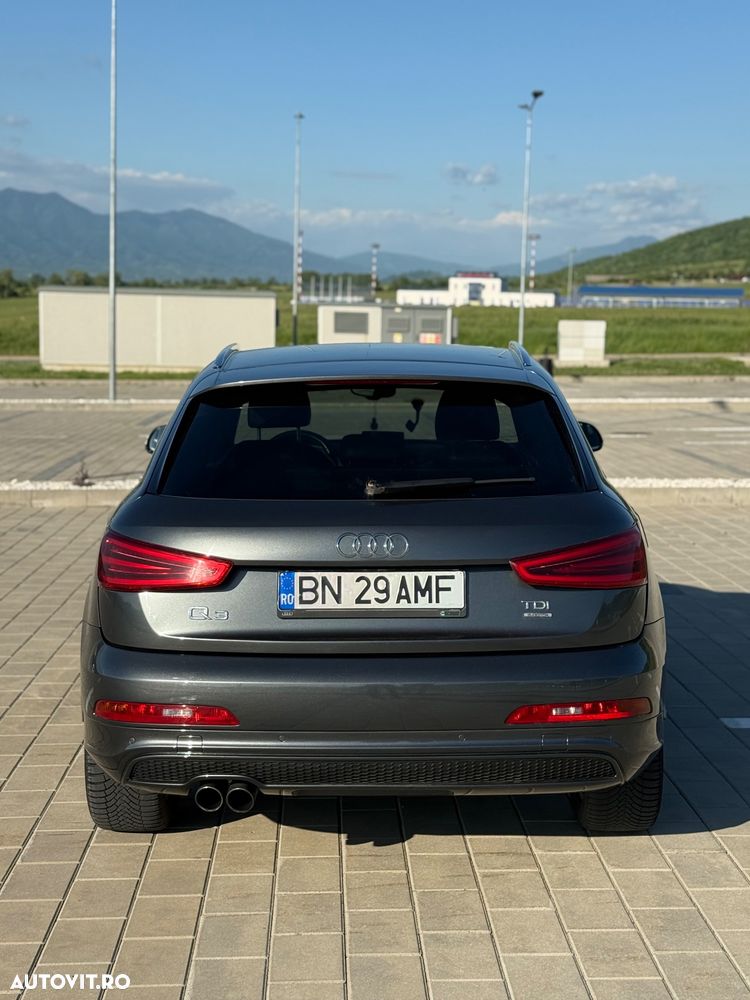 Audi Q3 2.0 TDI Quattro S-Tronic - 4