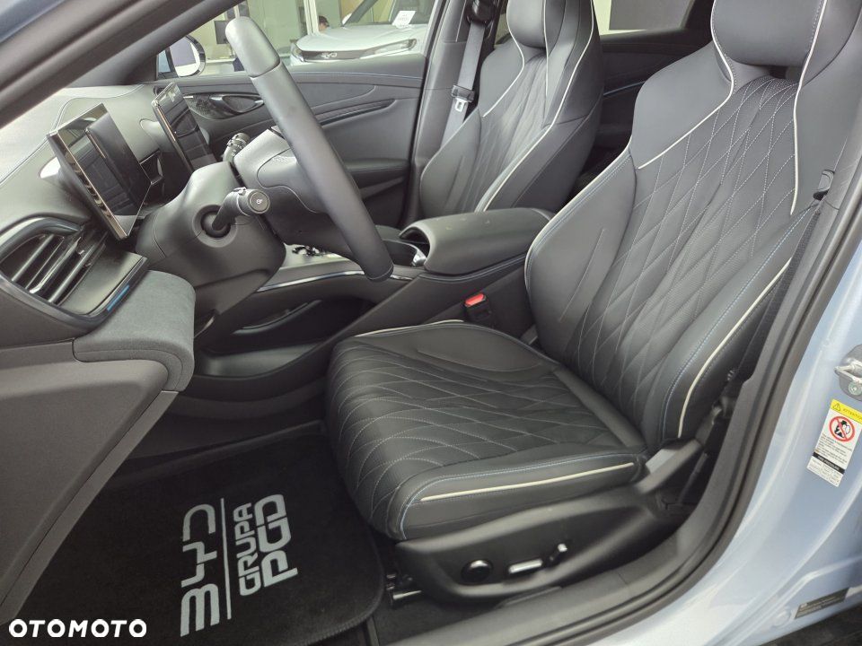 BYD Seal - 7