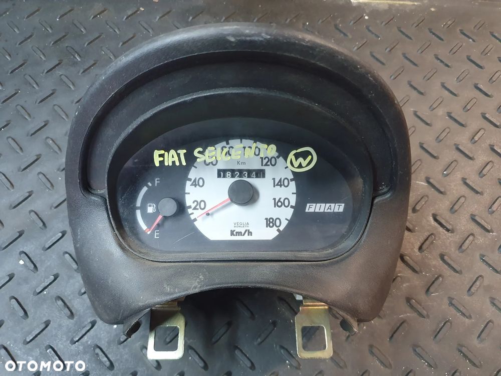 FIAT SEICENTO 900 0.9 LICZNIK ZEGARY PRĘDKOŚCIOMIERZ 82TYS - 1