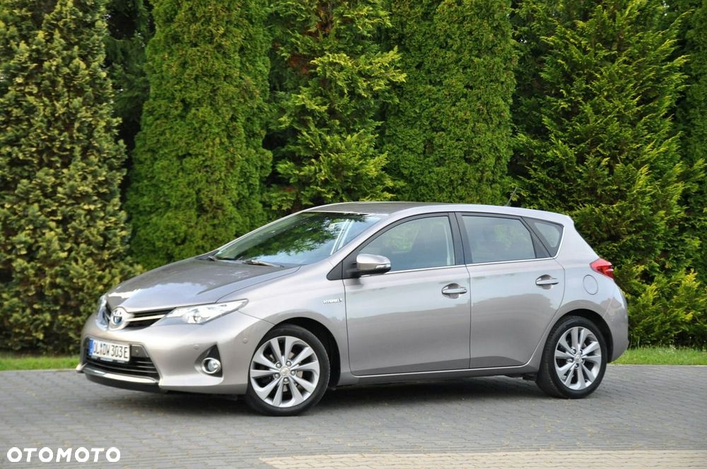 Toyota Auris - 11
