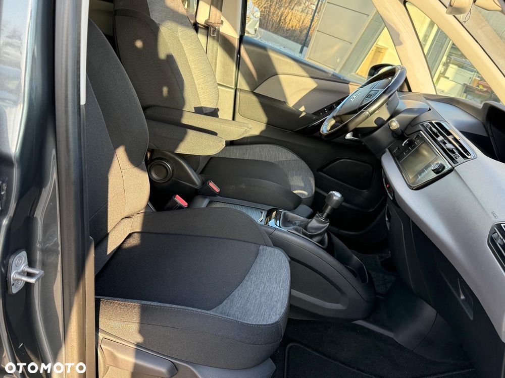 Citroën C4 Picasso - 15