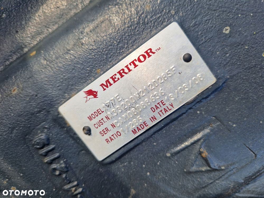 Most napędowy Kompletny Iveco Stralis 177E 2.85 37/13 Meritor - 2