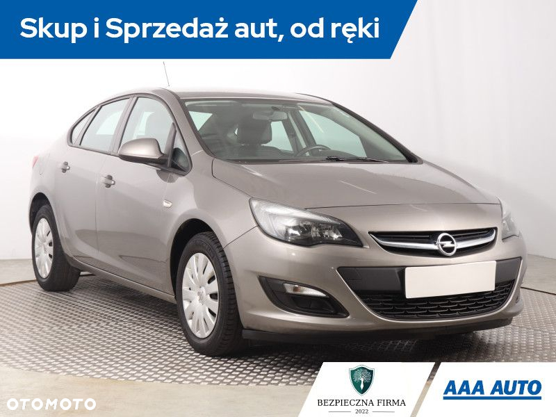 Opel Astra - 2