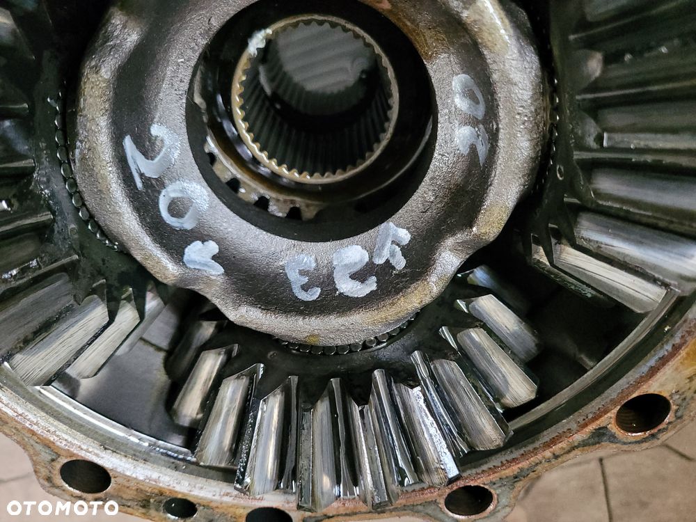 Zwolnica Renault Ketax 2009rok 6x4 8x4 - 4