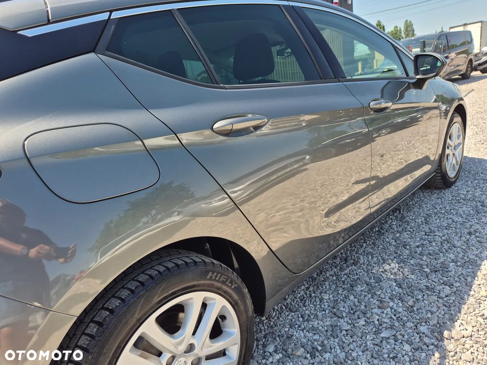 Opel Astra 1.4 T Dynamic S&S - 22
