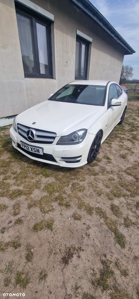 Mercedes-Benz Klasa C 220 CDI DPF (BlueEFFICIENCY) 7G-TRONIC - 3