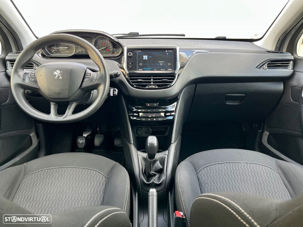 Peugeot 208 1.2 PureTech Allure - 4