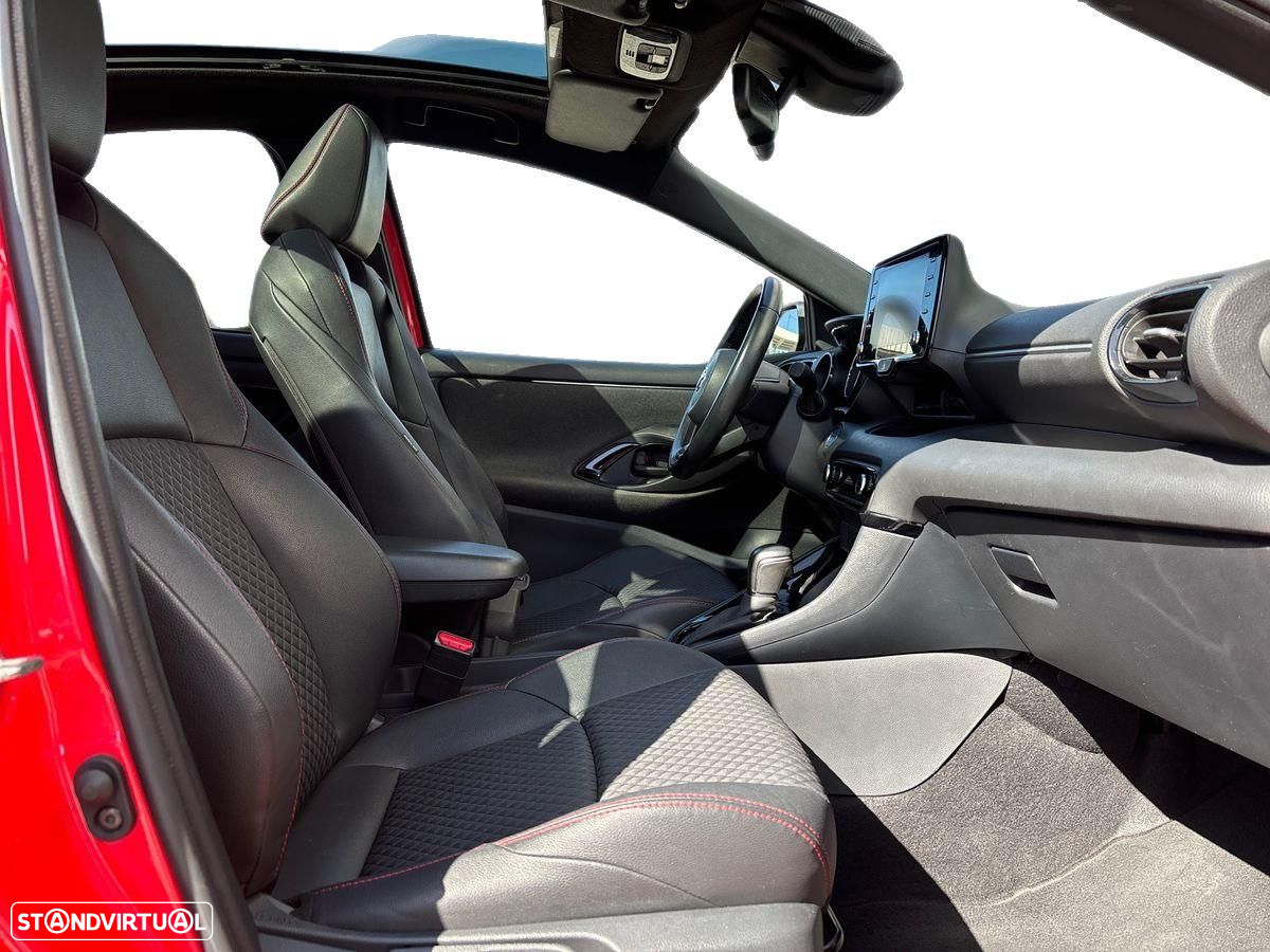 Toyota Yaris - 6