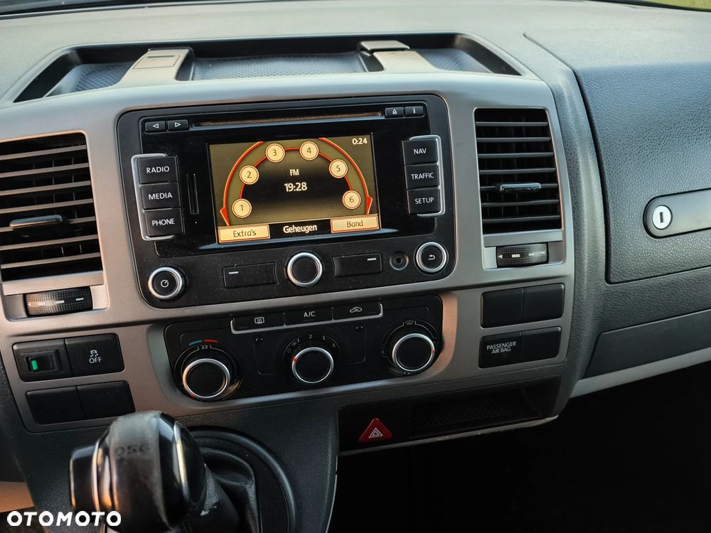 Volkswagen Transporter - 36