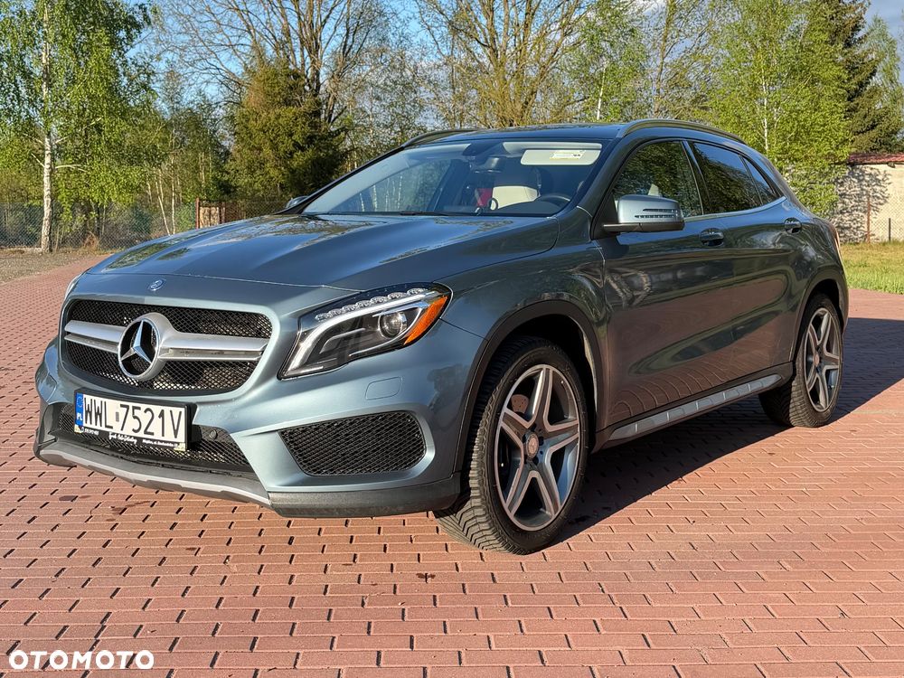 Mercedes-Benz GLA 250 4Matic 7G-DCT AMG Line - 14