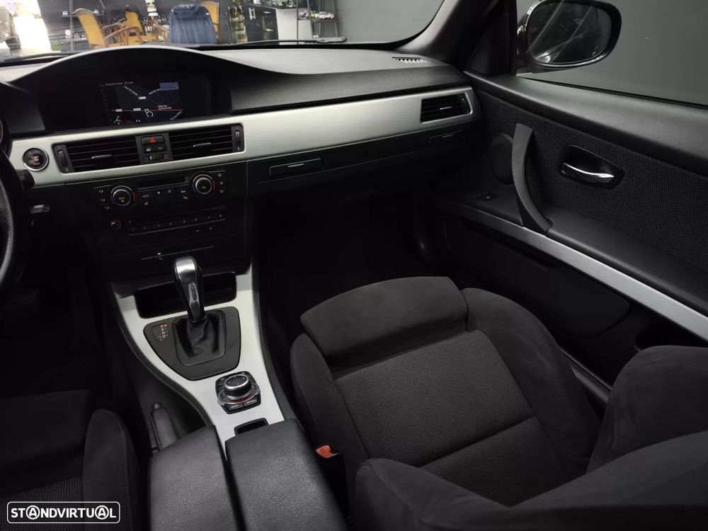 BMW 320 d DPF Aut. M Sport Edition - 30