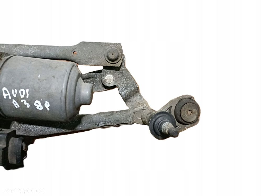 AUDI A3 8P 03-12 MECHANIZM WYCIERACZKI BOSCH 0390241995 8P1955119E * - 3