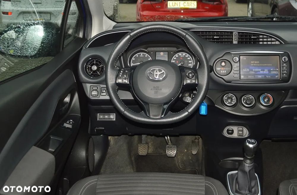Toyota Yaris - 27