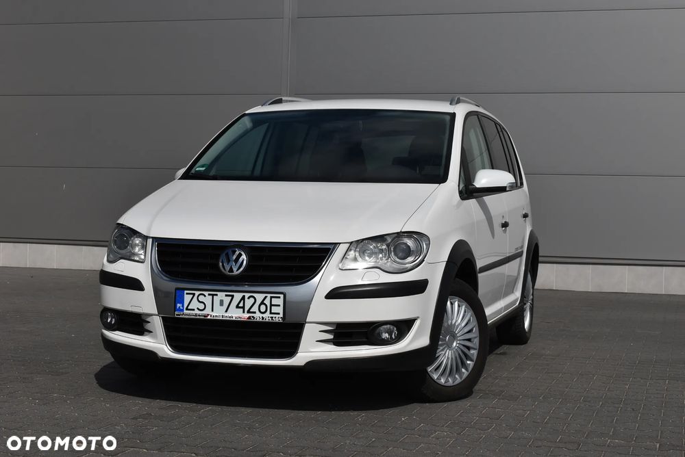 Volkswagen Touran 1.4 TSI Cross - 23