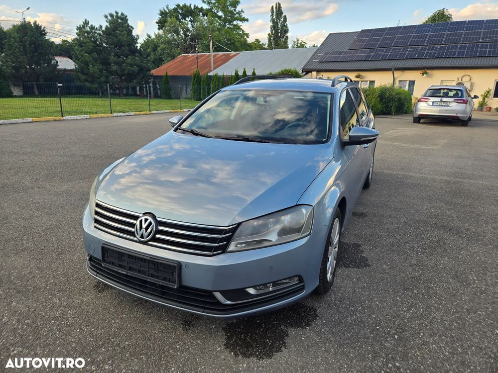 Volkswagen Passat 2.0 TDI Blue TDI Comfortline - 15