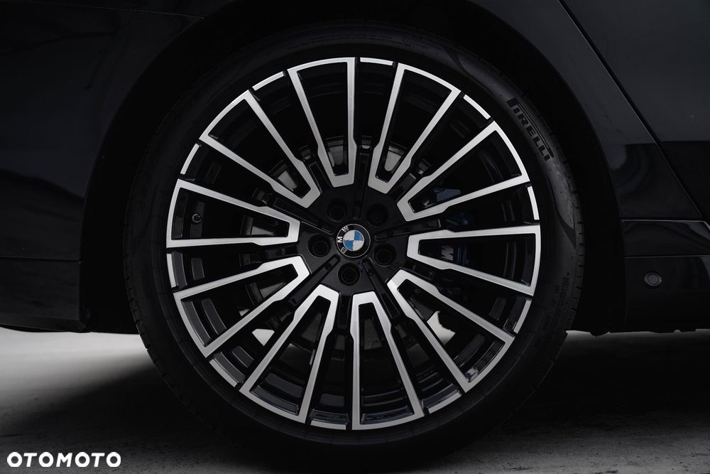 BMW Seria 7 740d xDrive mHEV M Sport sport - 11