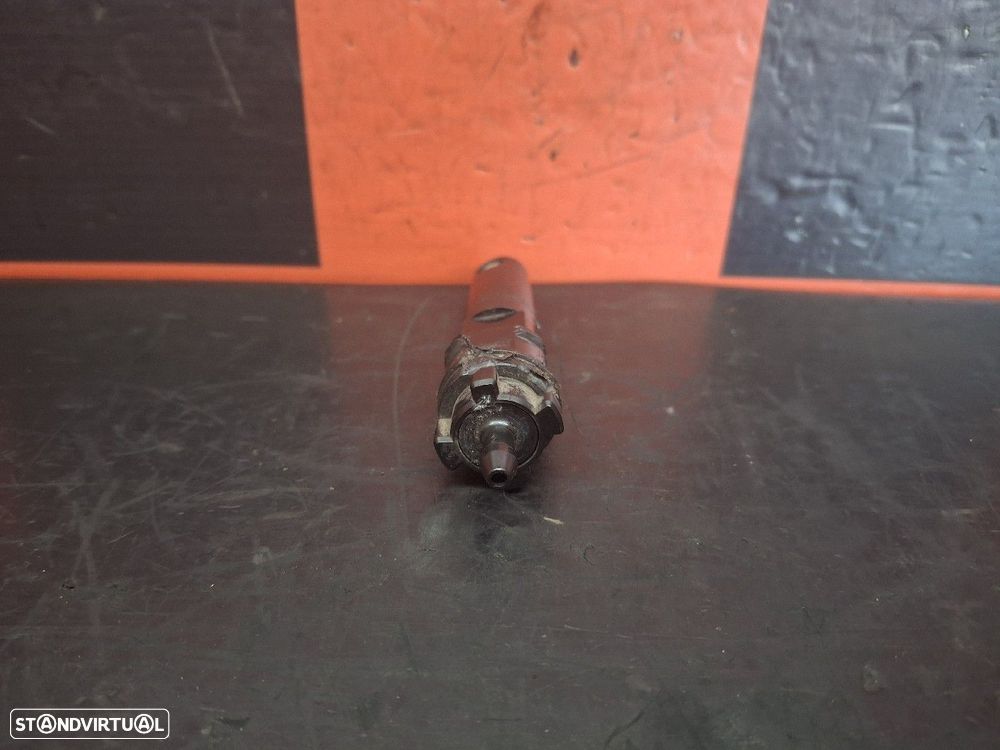 Esguicho Capot Direito Isuzu Elf Camião De Plataforma/Chassis (Nkr8_, - 2