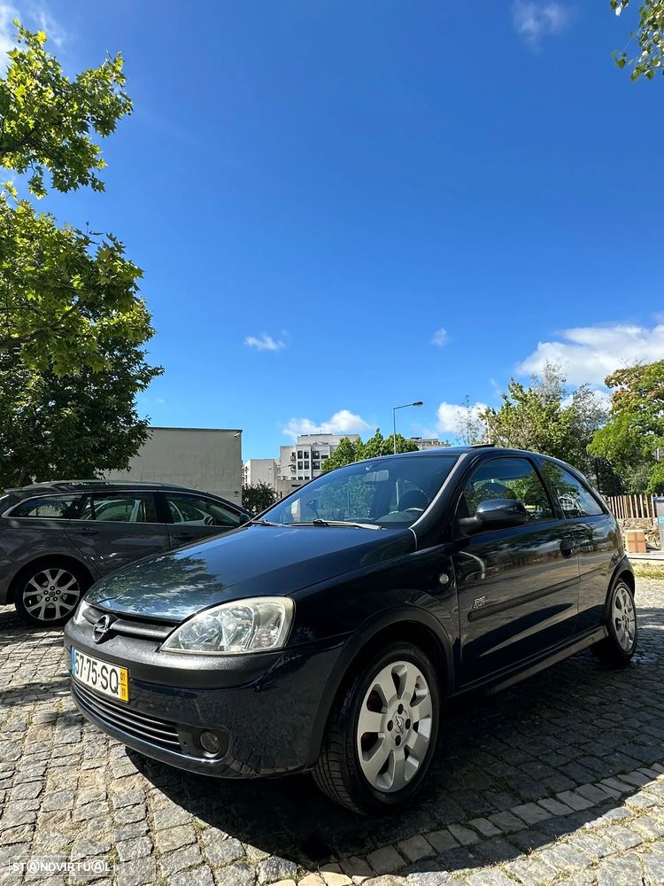 Opel Corsa 1.2 16V Sport - 1