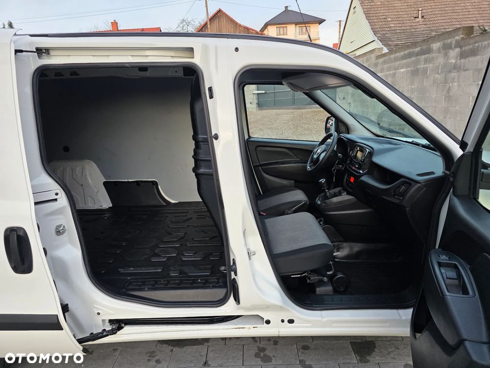 Fiat Doblo - 28