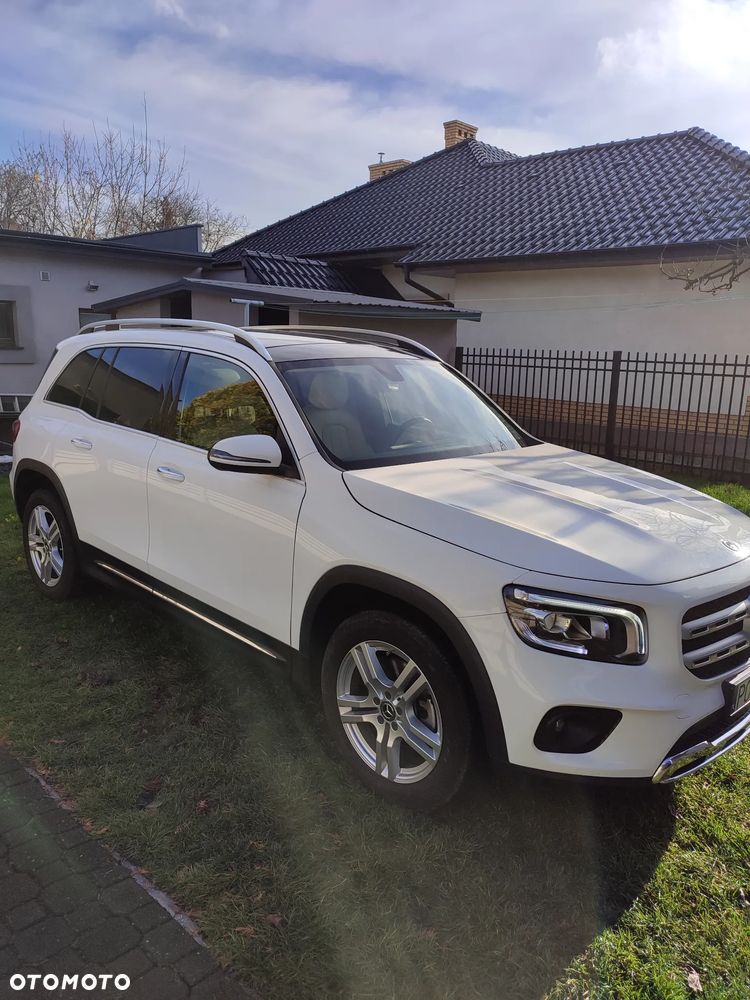 Mercedes-Benz GLB 250 4-Matic 8G-DCT - 4